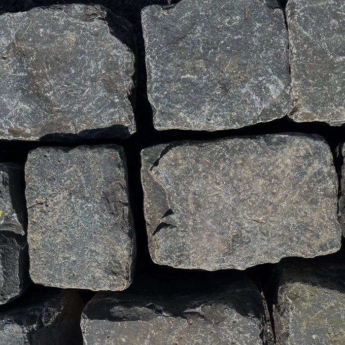 Brosten Brugte/slidte sort basalt